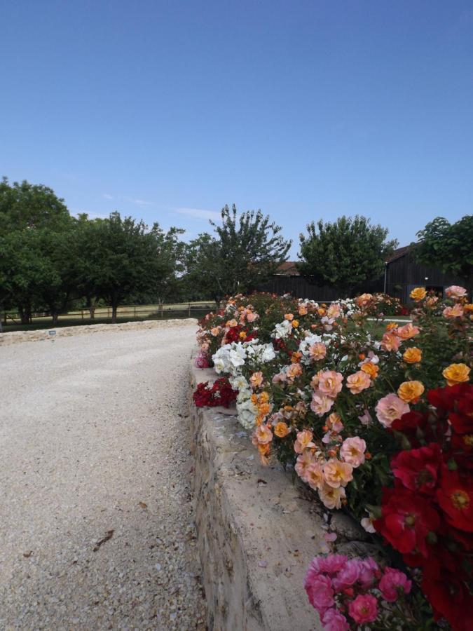Bed & Breakfast Au Calme Lalinde ภายนอก รูปภาพ